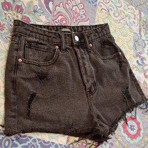 🔥🔥$8.00 Wild Fable Black Jean Shorts High-Waisted Relaxed Fit. Size 2